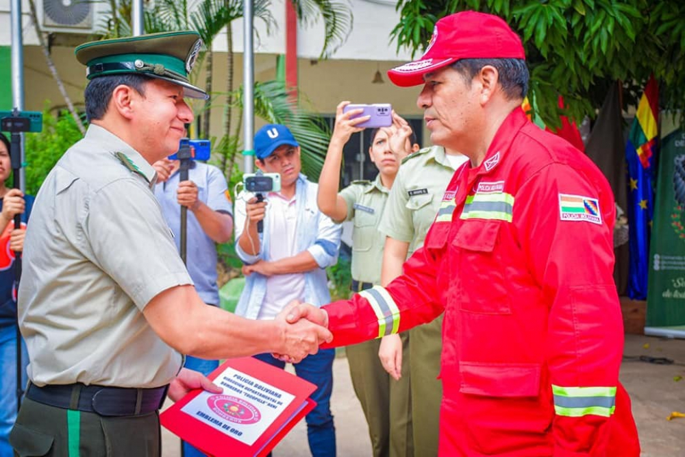 Trinidad: Conmemoran el  149 aniversario del Cuerpo  de Bomberos de la Policía