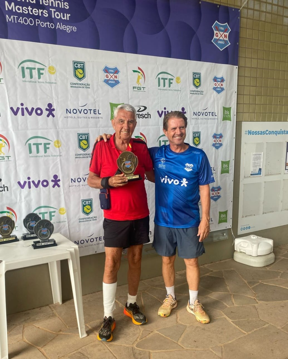 Fernando Sattori se consagra campeón del MT400 y entra al top 100 mundial