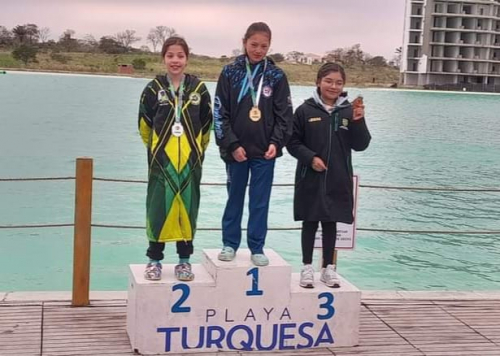 Náutico Trinidad MDFV brilla en Aguas Abiertas con 3 medallas