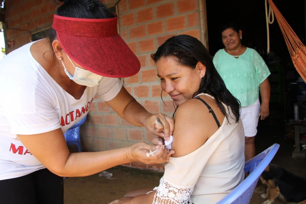 Salud destaca cobertura  de 93% en vacunación  contra la influenza del  grupo de 2 a 12 años