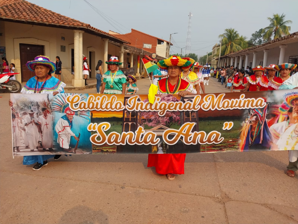 Provincias del Beni irradiaron civismo en el Día de la Bandera