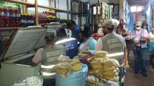 Panaderos y lecheros anuncian subidas de  precios: El kilo de  pollo supera los Bs  20 en Guayaramerín