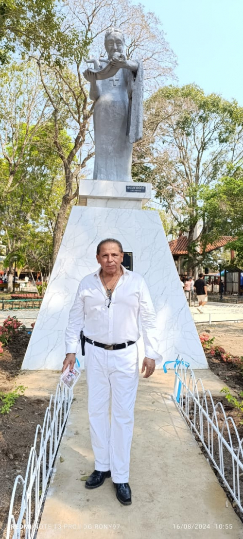 Monumento inmortaliza a la matrona  Isabel Rioja en Santa Rosa del Yacuma