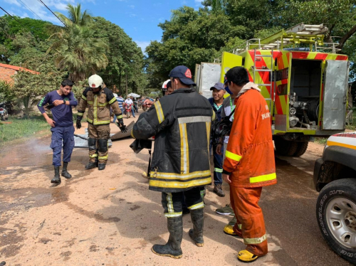 Bomberos Voluntarios:  Cualquier chispa  puede desatar  una catástrofe