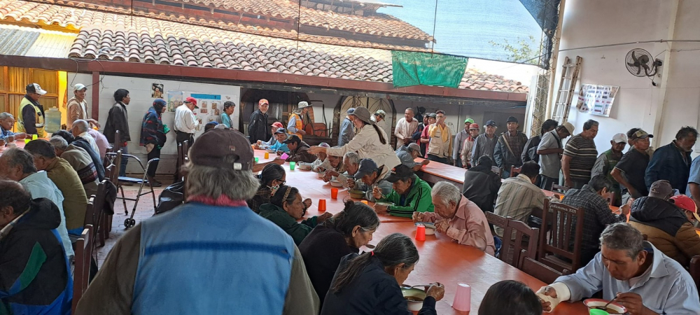 Comedor de Ancianos  piden apoyo para  continuar alimentando  a la tercera edad