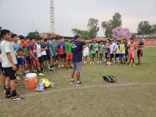 Preselección del Beni trabaja en Trinidad para el torneo nacional de fútbol Sub 14 y 16