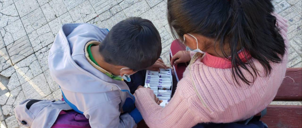 Dos niños fueron echados de su casa por su madre y tuvieron que dormir en la calle, reporta la Defensoría de El Alto