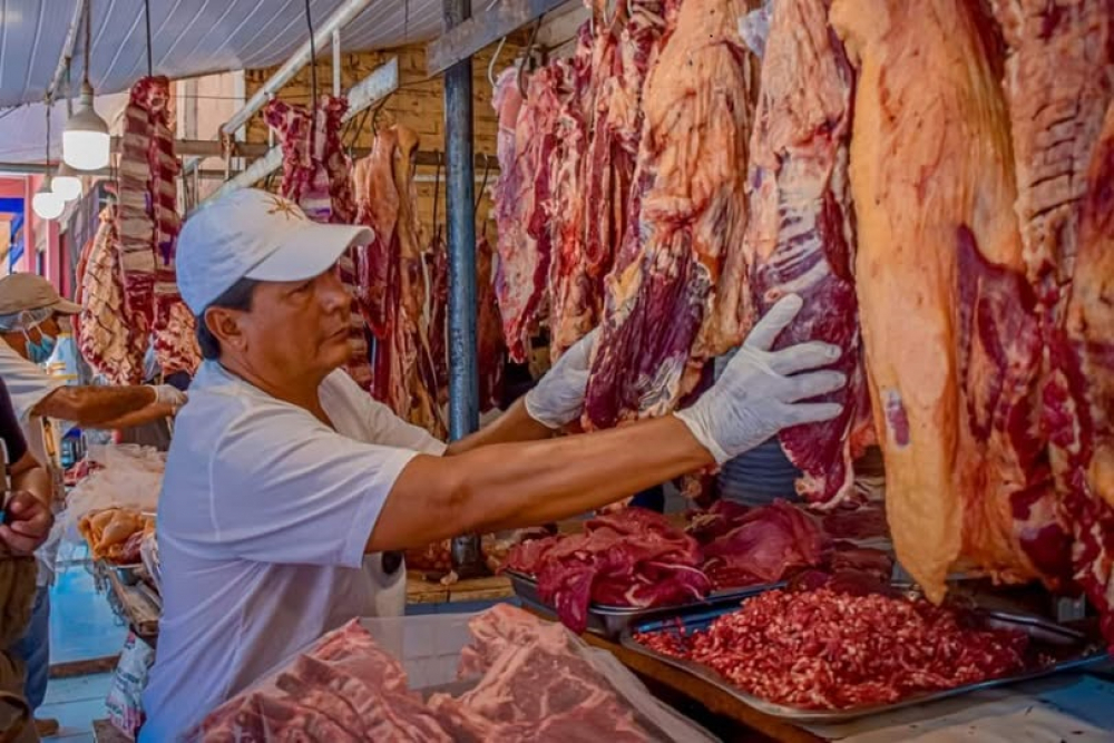 Municipio mantiene gestiones para bajar más el precio de la carne de res