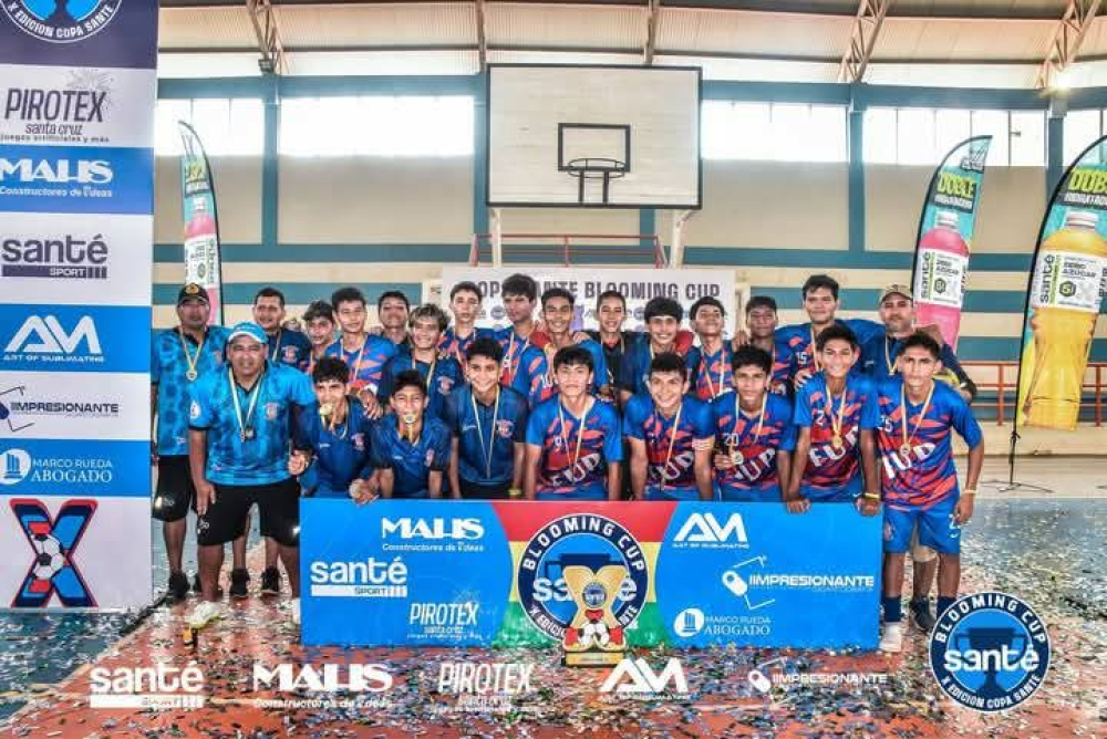 Universitario del Beni Sub-15 alcanza la gloria en la Blooming Cup 2024