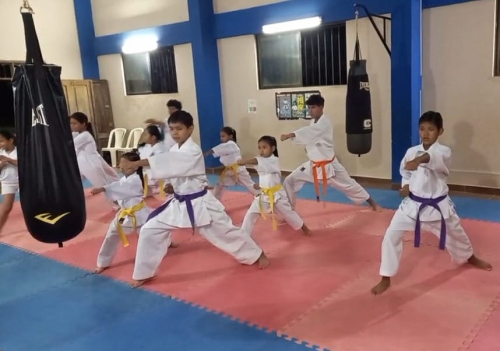 Academia ‘Sosa Kan’ reafirma su compromiso con el karate en Santa Ana