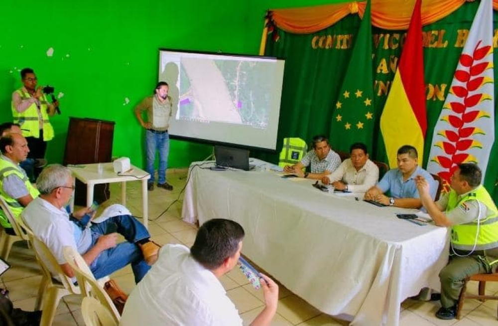 Beni clama por un puente sobre el río Mamoré mientras se atiende la emergencia