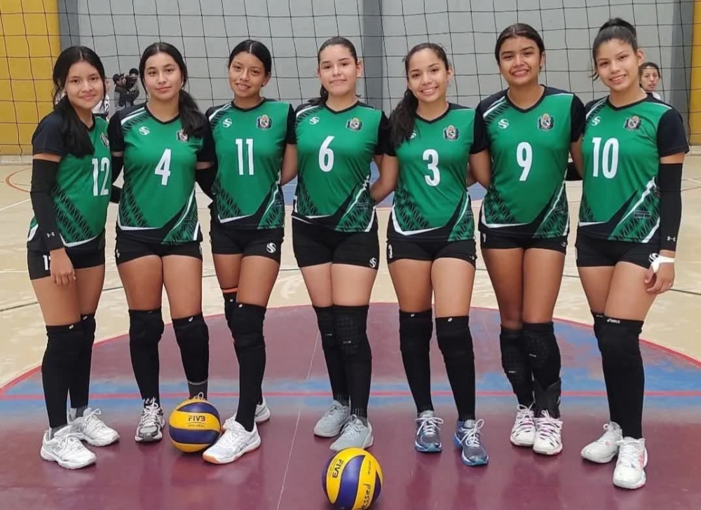 Equipos de Beni pelean por la gloria en voleibol frente a Cochabamba