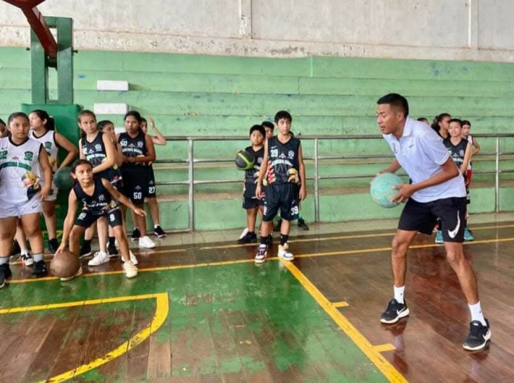 Academia Mamba por tercer año consecutivo en el Festival de Mini Básquetbol