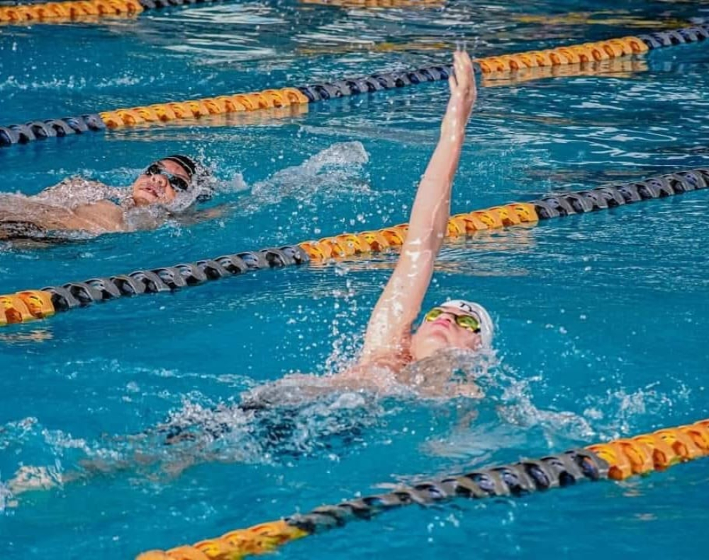 ASOBENA logra traer cinco campeonatos nacionales de natación al Beni