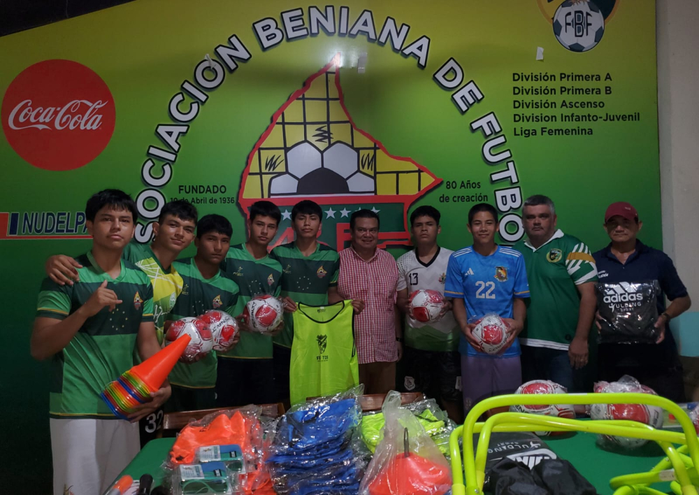 ABF entrega equipamiento deportivo a las selecciones del Beni