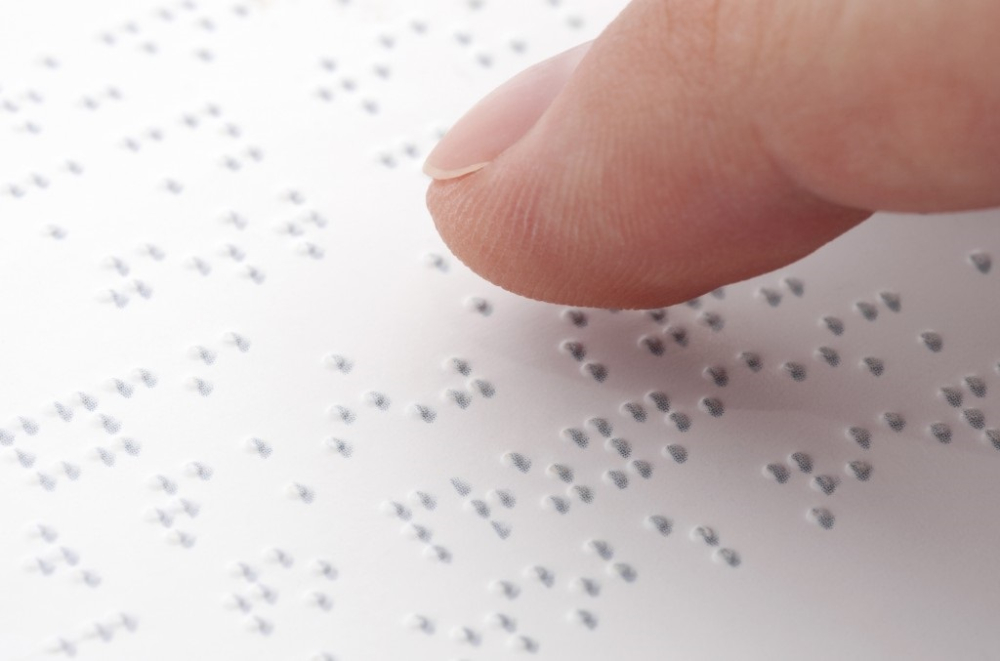 Invidentes plantean generalización de la utilización del sistema braille