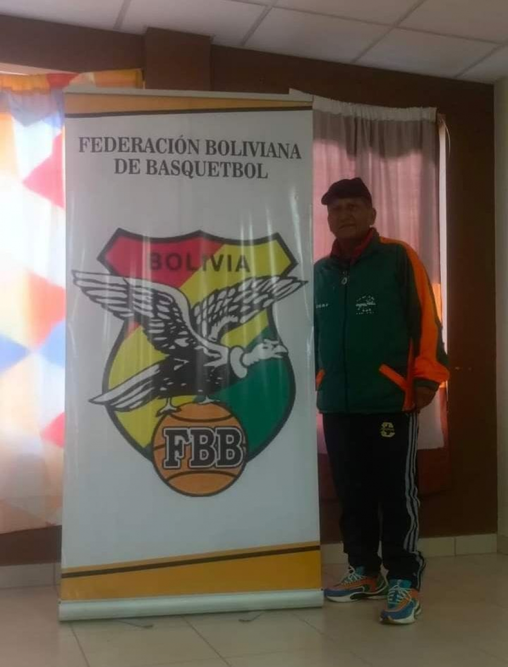 Compromiso con el deporte: Hans Salinas avanza en su formación