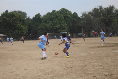 Fútbol en las comunidades: más que un juego, una tradición