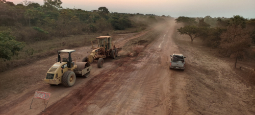 ABC realiza  conservación vial en  rutas que conectan  poblaciones del  norte beniano