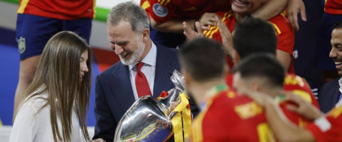España se convierte en el primer país en ganar cuatro títulos de la Eurocopa