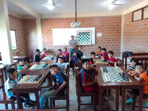 San Borja inicia cursos vacacionales de ajedrez para estudiantes