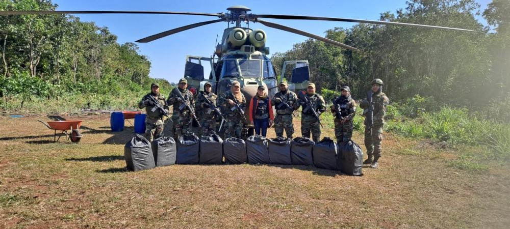 Fiscalía investiga  nuevo hallazgo de  cocaína en una pista  clandestina en Iténez