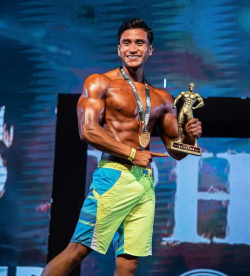 César Esteban Didier se corona campeón en el Bolivia Súper Show
