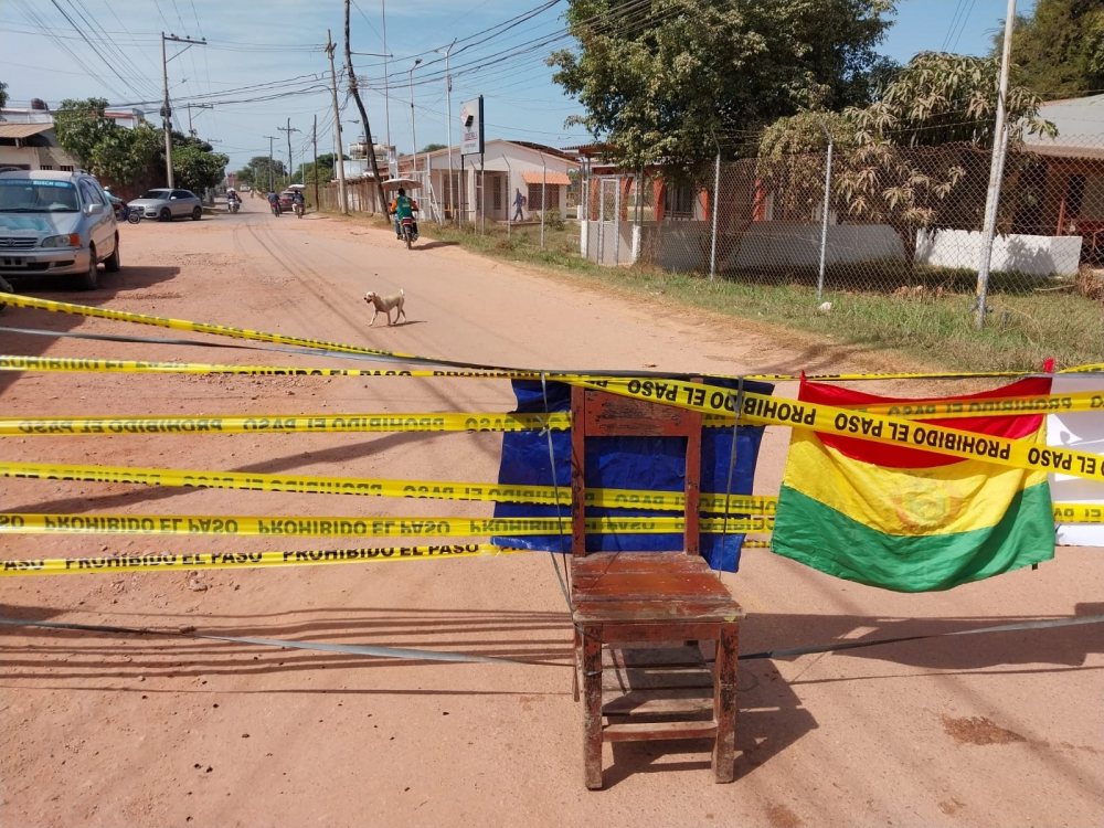 Alcalde defiende cronograma de obras  ante bloqueo vecinal en calle José Bopi