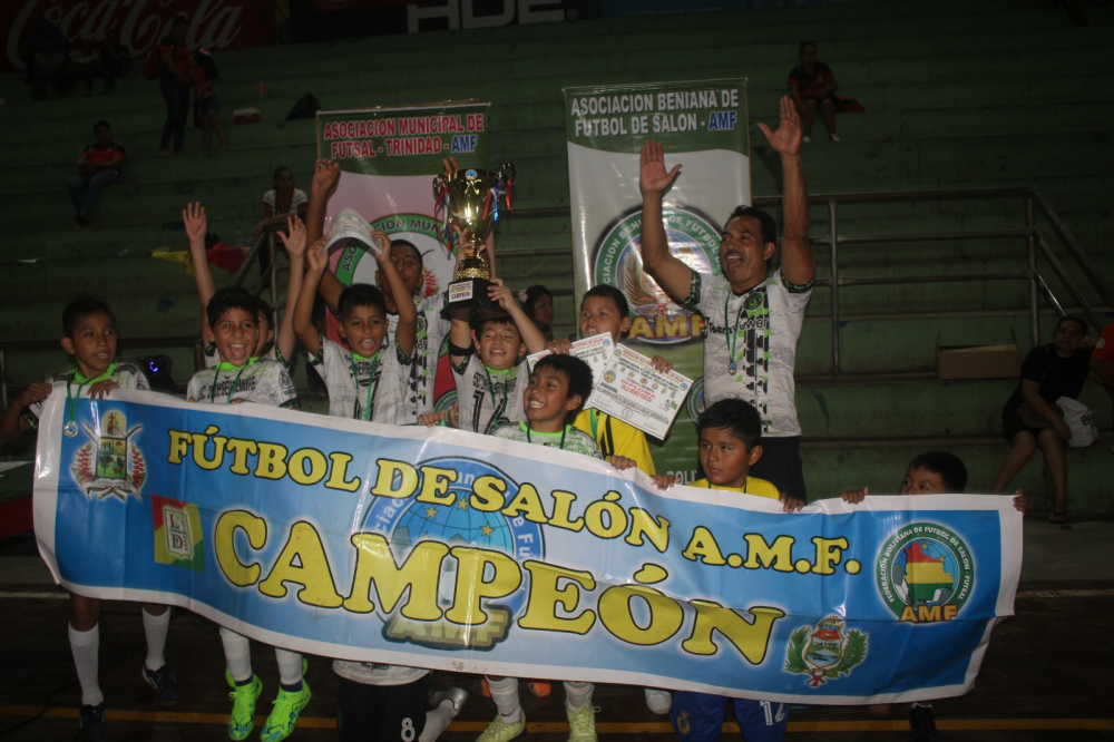 Torneo nacional de fútbol de salón infantil AMF corona a un nuevo campeón