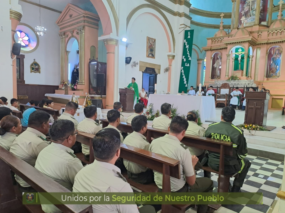 Policía celebra 198 años con misa de campaña y actividades conmemorativas