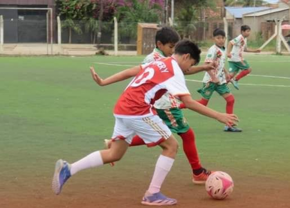 Empezó a rodar el balón en el torneo infanto juvenil de fútbol