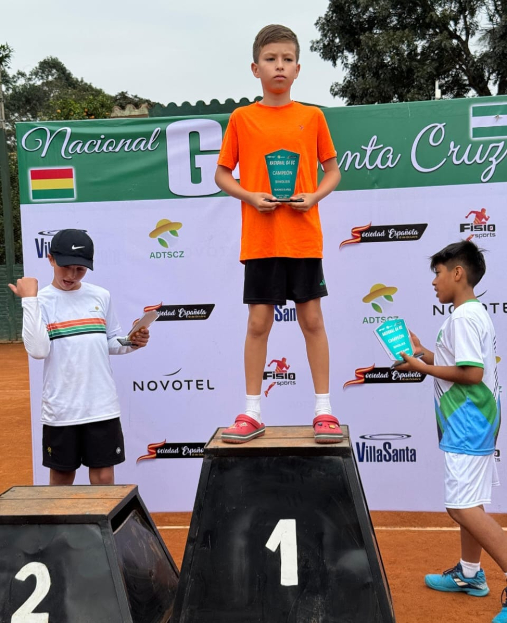 Franco Gómez Wichtendal campeón nacional del torneo G-4 en Santa Cruz