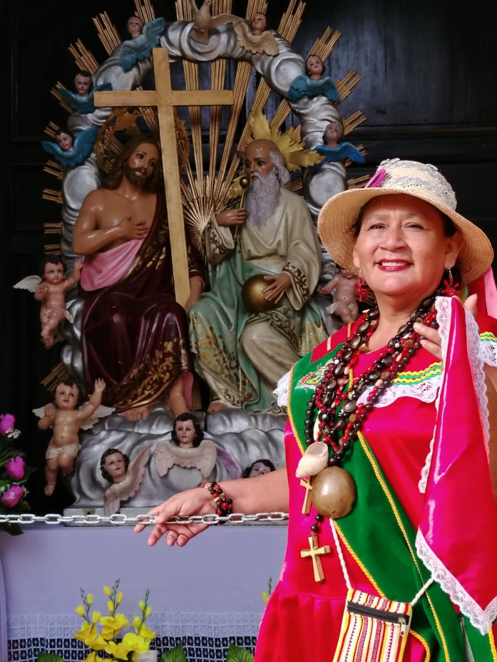 “Quiero hacer un regalo simbólico pero lleno de amor y compromiso, el Himno a la Santísima Trinidad”