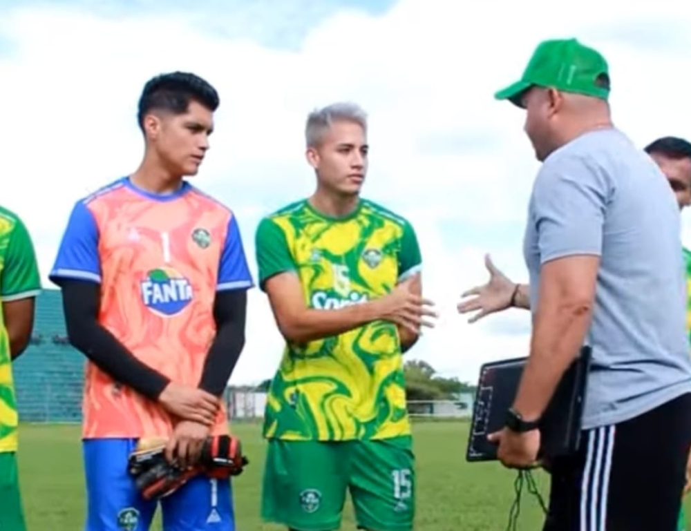 Sergio Iván Novoa asume como director técnico de Primero de Mayo