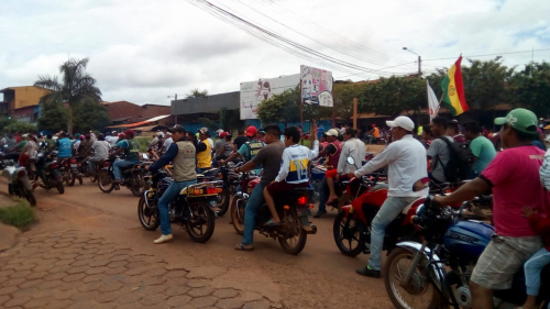 Riberalta: Mototaxistas  anuncian reunión con la ANH