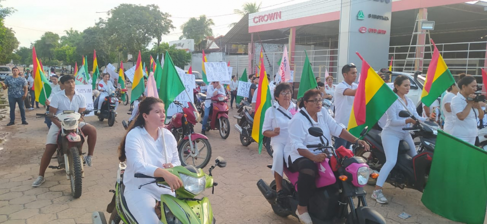 Cristianos marcharon para alentar la estabilidad,  amor y fidelidad en las familias de Trinidad