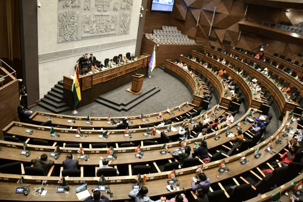 Sugieren trasladar la sesión de la  Cámara de Diputados a otra ciudad