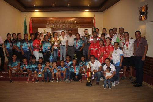 ASOFIBOL cierra con éxito el torneo de padres de familia en Trinidad