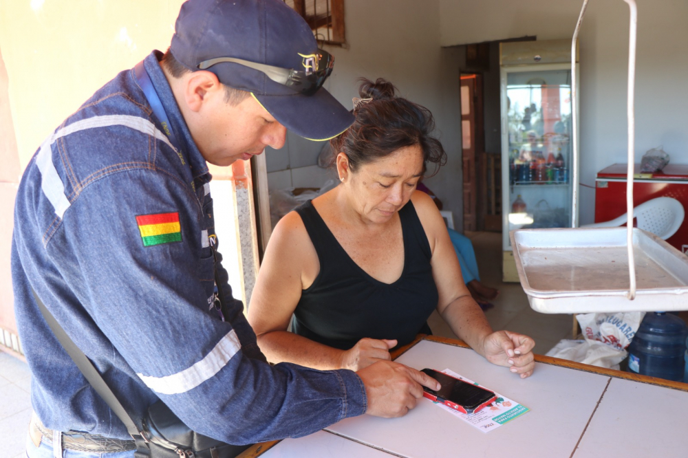 ENDE en tu Barrio: Acercando servicios  eléctricos a los usuarios de Villa Vecinal