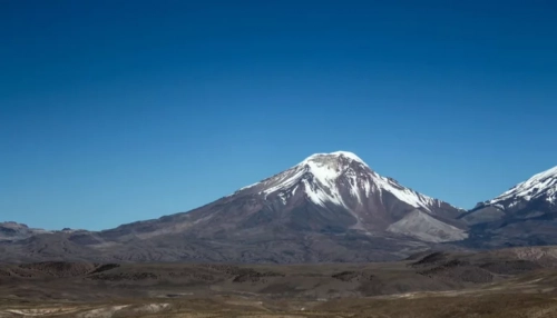 Turista canadiense falleció cuando descendía del volcán Pomerape de Oruro