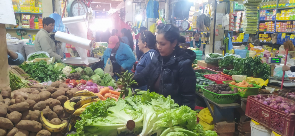 Consumidores enfrentan aumento  desmesurado de precios de alimentos