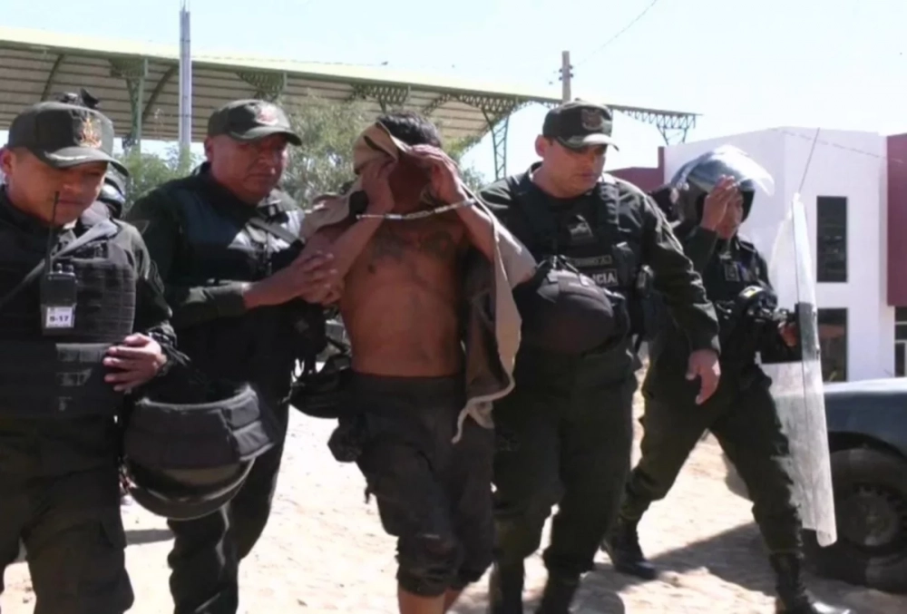 Intento de linchamiento a un presunto delincuente en la zona de Arrumani