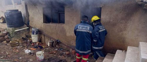 Mujer de la tercera edad fallece tras el incendio en una vivienda en Cochabamba