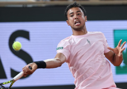 Dellien deja reaccionar a Monfils y cae en la primera ronda del Roland Garros