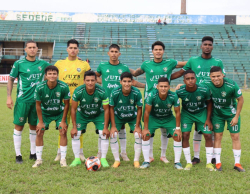 Copa Simón Bolívar: Primero de Mayo ganó, gustó y goleó en su debut
