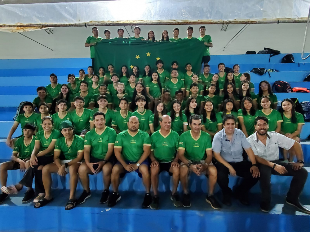 Selección beniana de natación a la conquista del título nacional clausura