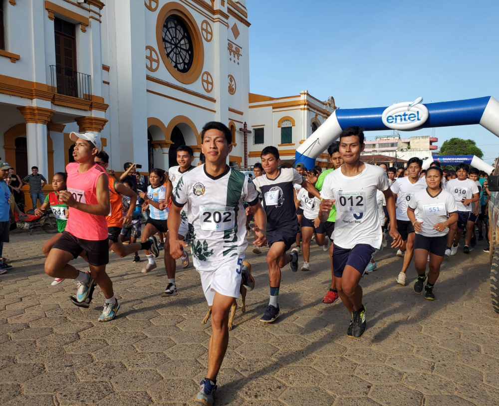 Exitosa maratón 2K "Por el Uso Eficiente y Racional del Agua"