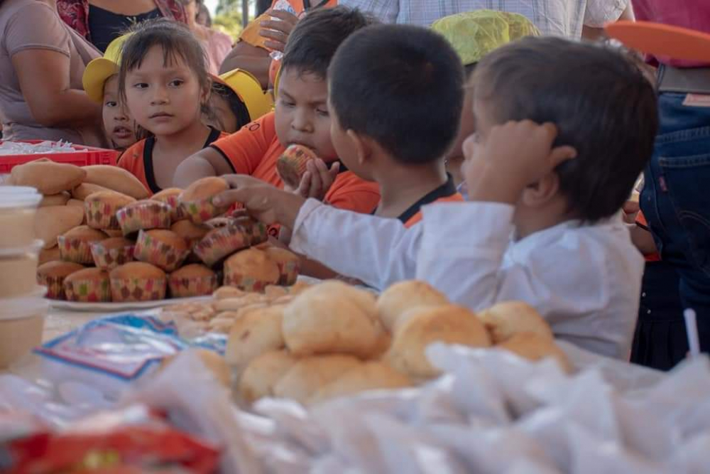 Junta escolar coordina con el alcalde trinitario, para el desayuno escolar del 2025