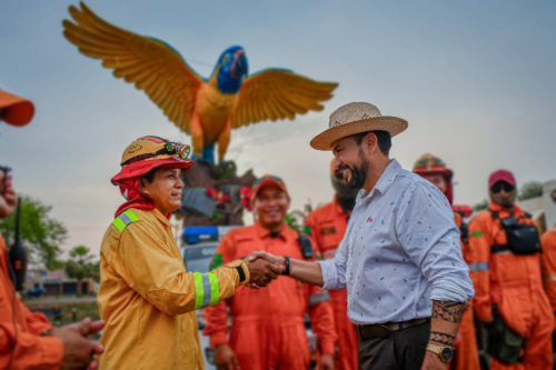 Trinidad extiende su mano solidaria: Brigadas  UGR apoyan en el combate de incendios en Pando