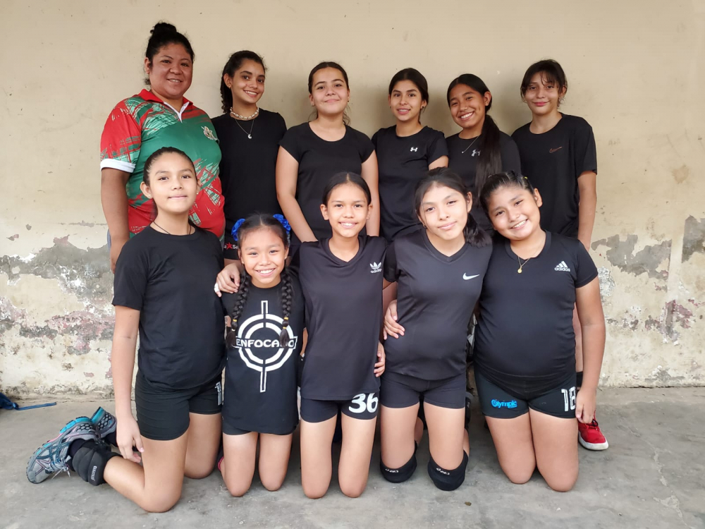 La selección de voleibol U-12 de Trinidad afina detalles para el torneo departamental